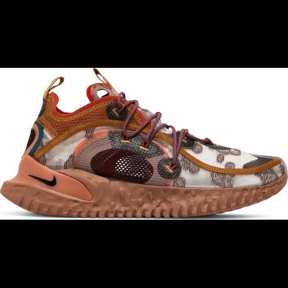 Nike Flow 2020 ISPA Desert Dust/ Black